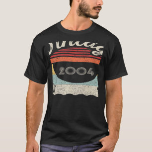 Vintage Born In 2004 18th Birthday 18 Years Old T-Shirt