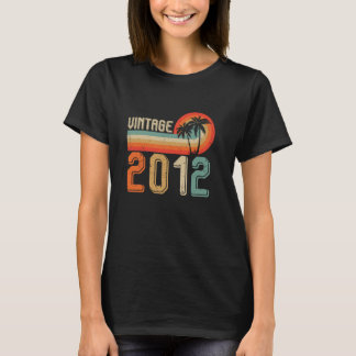 Vintage Born In 2012 Funny 13th Birthday 13 Year T-Shirt