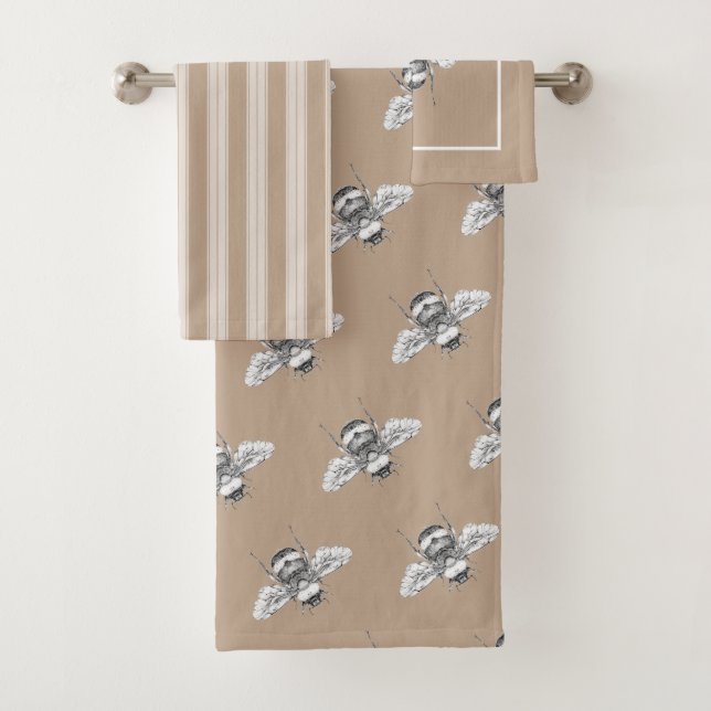 Vintage Bumble Bees & Taupe Bath Towel Set (Insitu)