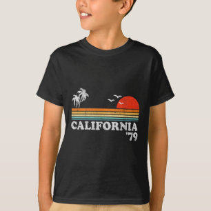 Vintage California Retro Sunset Beach Surfing 70's T-Shirt