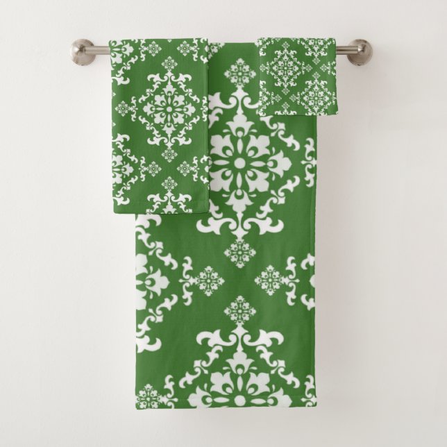 vintage celtic bath towel set (Insitu)