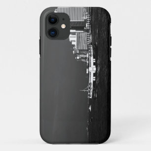 Vintage China Hong Kong boat skyscraper ​​sea iPhone 11 Case