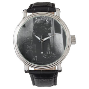 Vintage China Shanghai Yuyuan garden statue Watch
