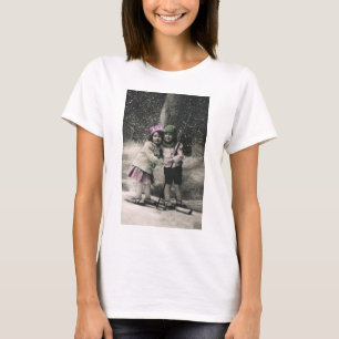 Vintage Christmas, Best Friends on Skis T-Shirt
