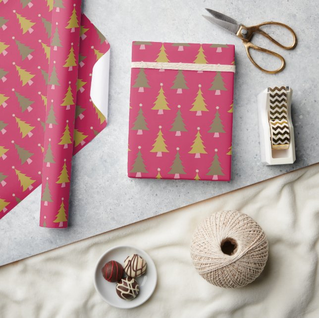 Vintage Christmas Tree Red Green Wrapping Paper (Crafts)
