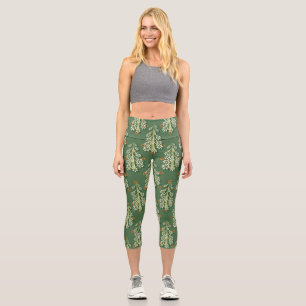 Vintage Christmas Trees Illustration Pattern Capri Leggings