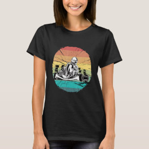 Vintage cool GoKart going fast sports car kart Kar T-Shirt