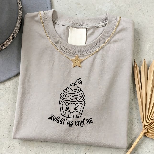 Vintage Cupcake Tee Gift Idea (Creator Uploaded)