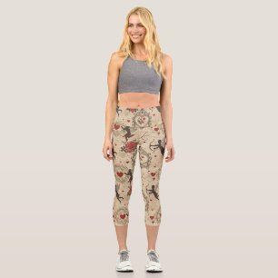 Vintage Cupid's Romantic Pattern (6) Capri Leggings
