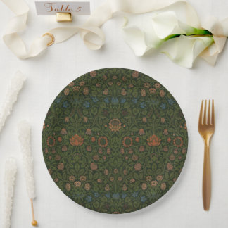 Vintage design paper plates