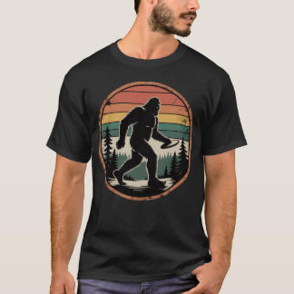 Vintage Disc Golf Sunset Illustration T-Shirt