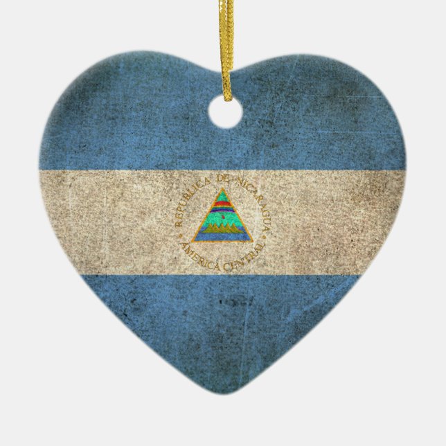 Vintage Distressed Flag of Nicaragua Ceramic Ornament (Front)