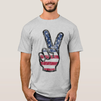 Vintage Distressed Victory Sign USA Flag T-Shirt