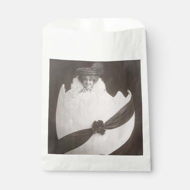 Vintage Easter Egg Lady Favour Bag (Front)