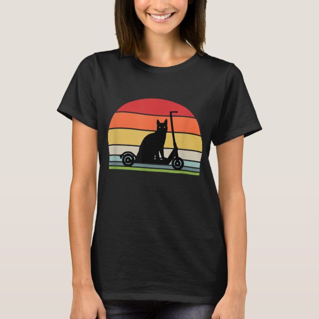 Vintage Electric Scooter Cat Escooter T-Shirt (Front)