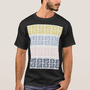 Vintage Ethnic: Seamless Artistic Design T-Shirt