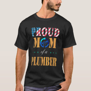 Vintage Flag American Proud Mom Of A Plumber Gifts T-Shirt