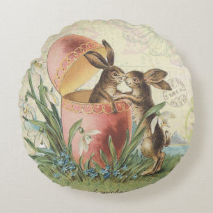 Vintage French Easter bunnies Round Pillow