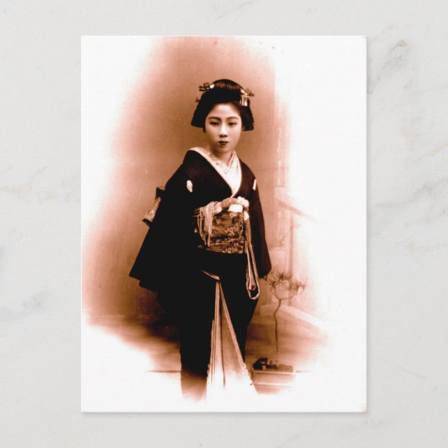 Vintage  Geisha of Kanegawa Postcard (Front)