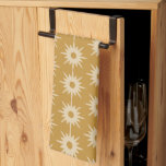 Vintage Geometric Gold Starburst Striped Pattern Kitchen Towel<br><div class="desc">This simple geometric patterned kitchen towel features a simple clean mid-century modern inspired starburst striped pattern. A geometric starburst pattern on an ochre gold background. Each starburst in a line creating an offset pattern reminiscent of mid-century modern 1960s rattan patterns. A modern minimalistic twist to a simple vintage pattern, this...</div>