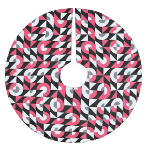 Vintage Glitch: Geometric Abstract Pattern Brushed Polyester Tree Skirt