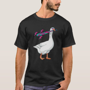 Vintage Goose Wearing Sunglasses Duck Chicken Retr T-Shirt