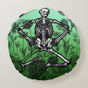 Vintage Gothic Botanical Skeleton - Dark Academia Round Pillow