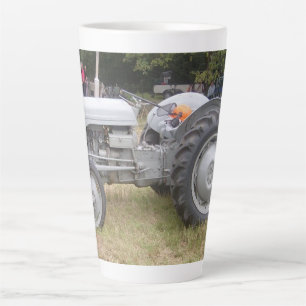 Vintage Grey massey fergison tractor Latte Mug