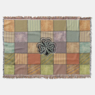 Vintage grundge Irish lucky shamrock Throw Blanket