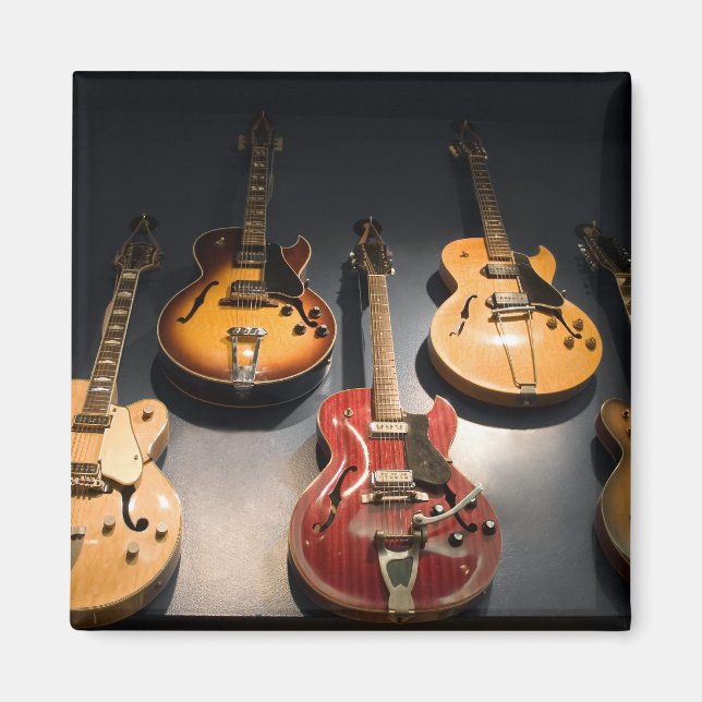 Vintage Guitars Magnet (Front)