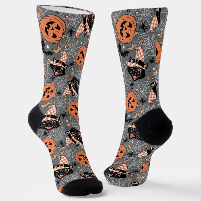Vintage Halloween Cats and Pumpkins Pattern Socks (Angled)