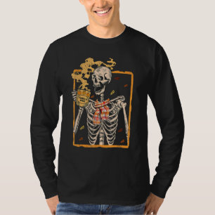 Vintage Halloween Skeleton Pumpkin Spice Latte Syr T-Shirt