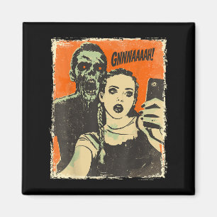 Vintage Horror Comic Zombie Selfie Creepy Cute Hal Magnet