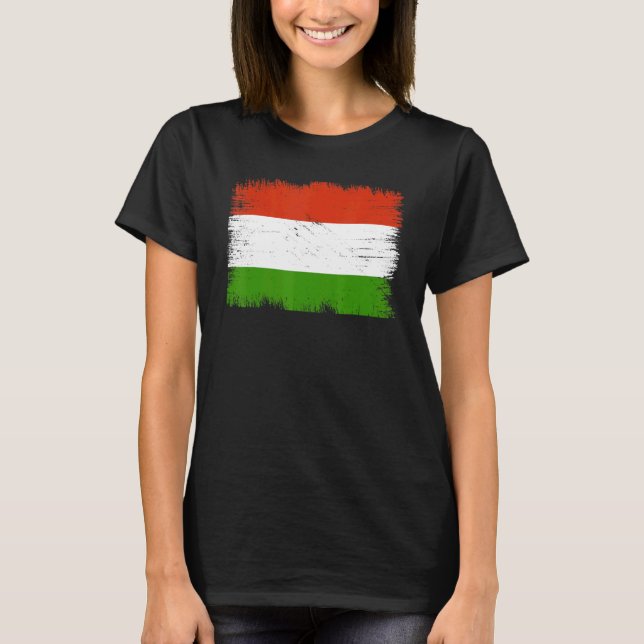 Vintage Hungary Flag Hungarian Independence Day T-Shirt (Front)