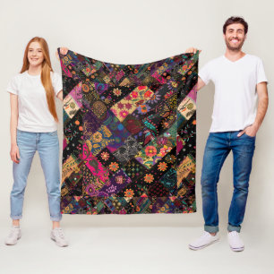 Vintage Inspired Floral Quilt Pattern Fleece Blanket