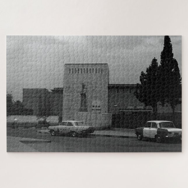 Vintage Iraq Baghdad museum Jigsaw Puzzle (Horizontal)