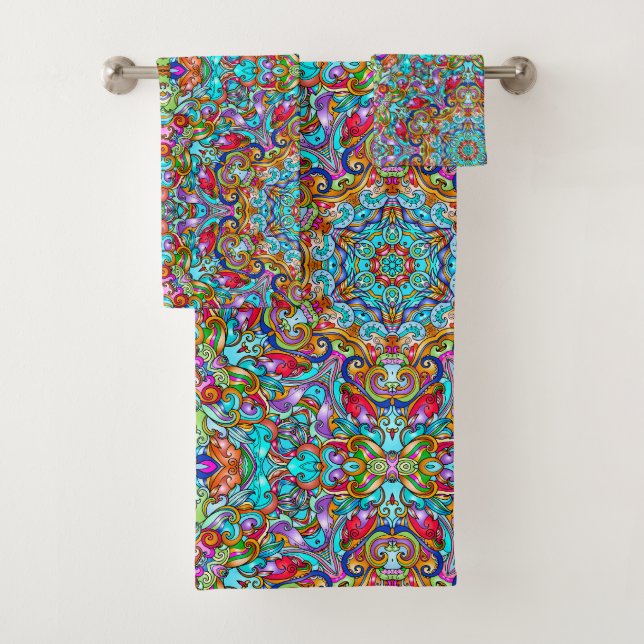 VINTAGE ITALIAN ORNAMENTAL BATH TOWEL SET (Insitu)