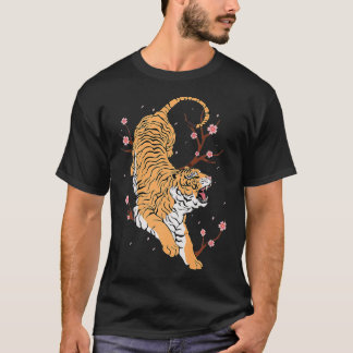 Vintage Japanese Tiger Traditional Asian Artwork C T-Shirt