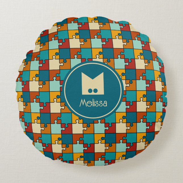 Vintage Jigsaw Puzzle Pieces Pattern Monogram Round Pillow (Front)