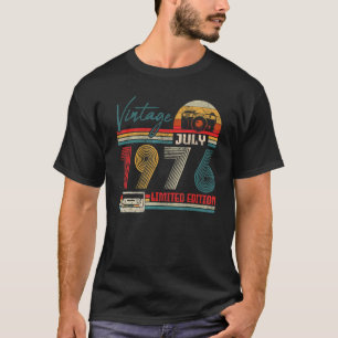 Vintage July 1976 46th Birthday Apparel 46 Years O T-Shirt