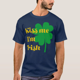 Vintage Kiss Me Im Irish St Patricks Day T-Shirt