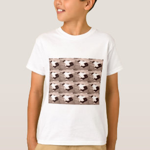 Vintage Kitty/Black and White Photography T-Shirt
