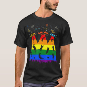 Vintage Lgbt Cat Alien Abduction Gay Pride Cat Lgb T-Shirt