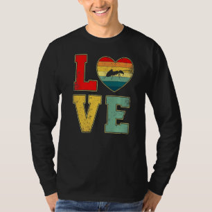 Vintage Love Ant Retro 70s 80s Heart Farm Animals T-Shirt