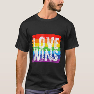 Vintage Love Win Rainbow Peace Sign Pride Lesbian  T-Shirt