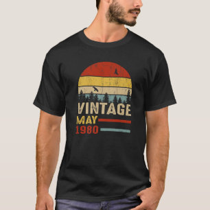 Vintage May 1980 Retro Style 41 Years Old 41Th Bir T-Shirt
