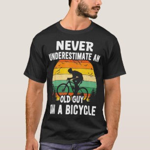Vintage Never Underestimate An Old Guy On A Bicycl T-Shirt