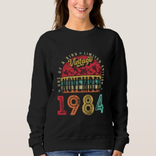Vintage November 1984 40th Birthday Vintage Men Wo Sweatshirt