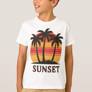 Vintage Palm Tree Sunset Retro Aesthetic T-Shirt