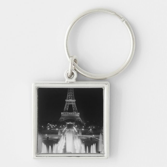 Vintage Paris Fontains Tower Eiffel night Keychain (Front)
